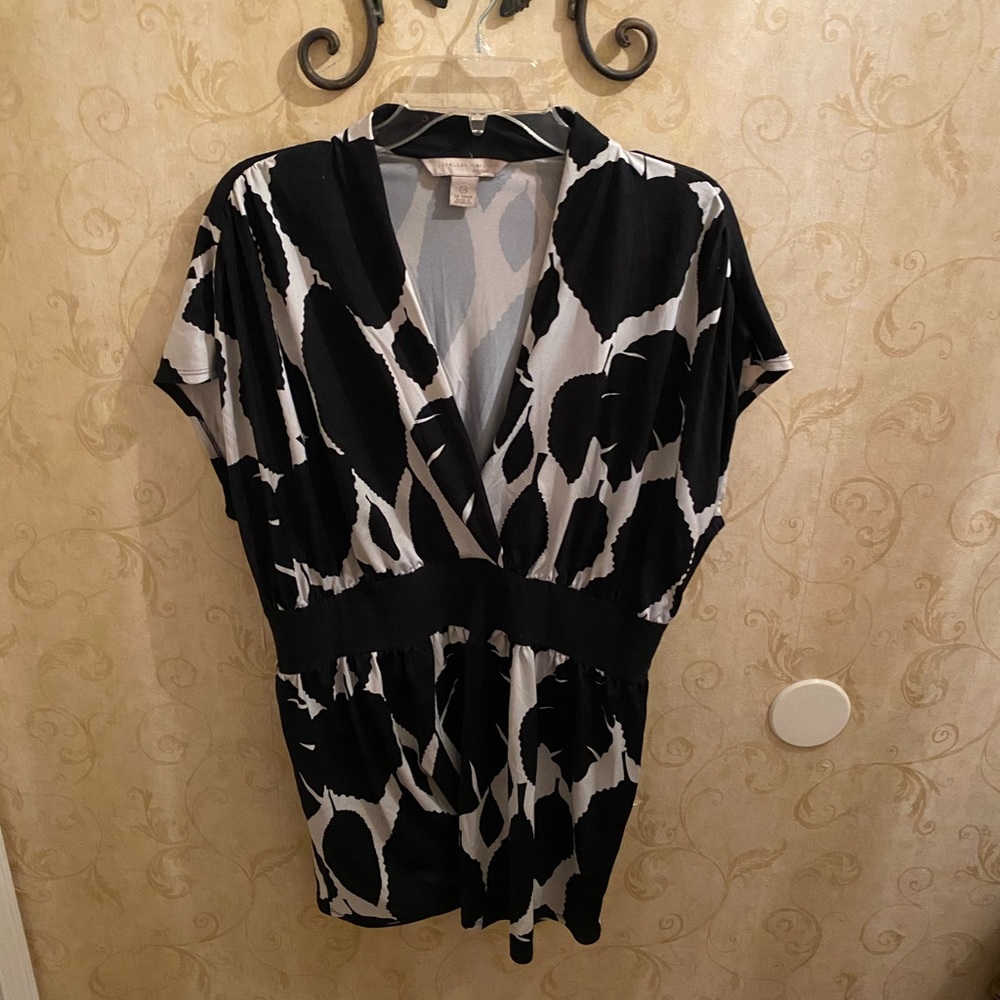 Plus size Black and White Blouse